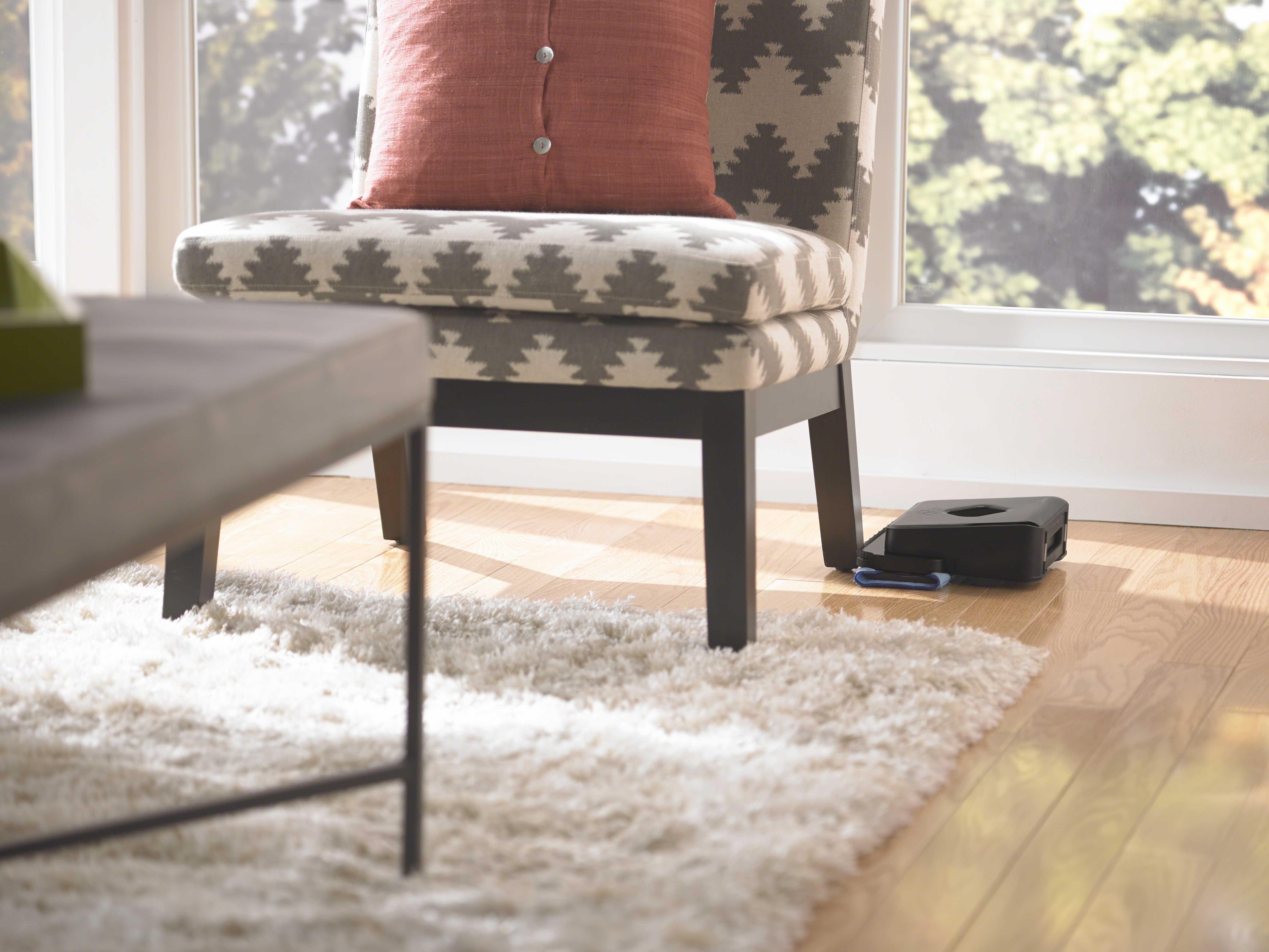 iRobot Braava 390T drėgno valymo robotas – HomeRobots.lt