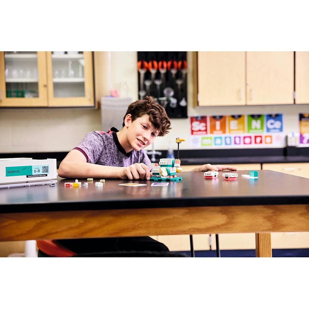 45622-lego-education-science-kit-year-7-9_8